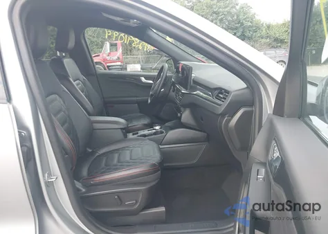 2023 Ford Escape St-Line Elite z USA, uszkodzony, nr VIN 1FMCU9PA6PUB10733